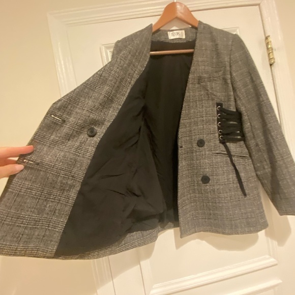 LF Seek the Label double breasted corseted plaid blazer - Picture 6 of 7